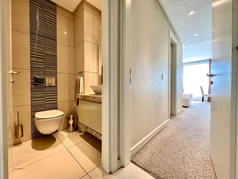 LUXURIOUS TWO BED APARTMENT IN THE EXCLUSIVE THE REGENT FOR RENTAL - Photo 7