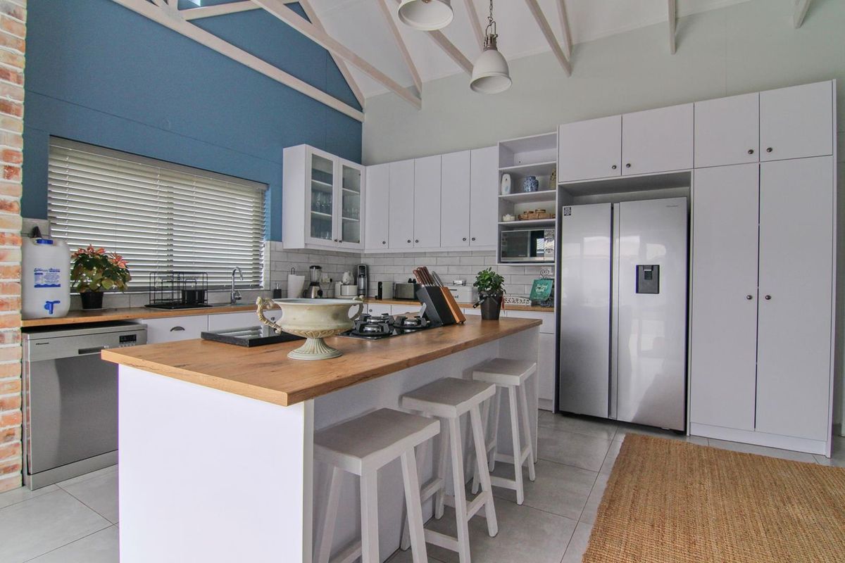 Ext 39, Swakopmund:  BRAND NEW upmarket 2 Bedr Townhouses for sale - Photo 5