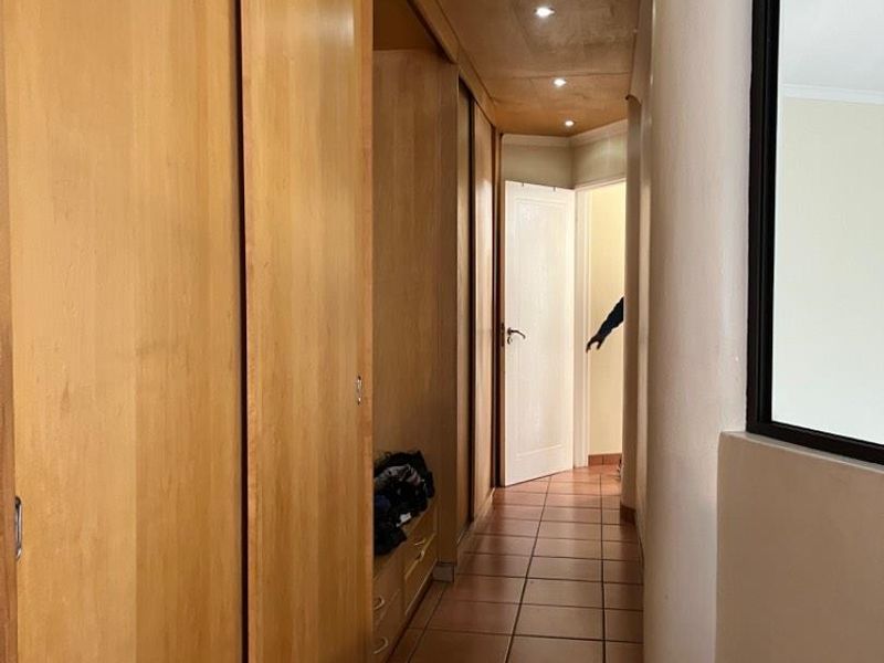 🏡 LUXURY HILL HOME & VACANT LAND | KLEIN WINDHOEK For Sale❗️ N$ 10,500,000 | Excl. costs - Photo 3
