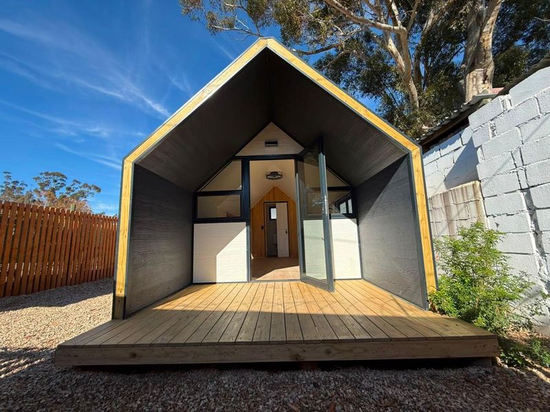 Studio Cottage - Photo 2