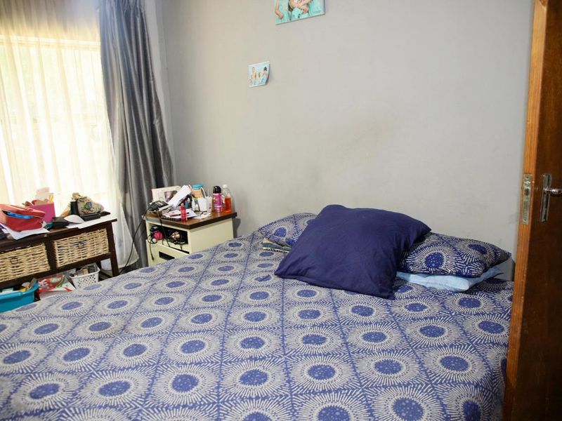 Property for Sale in Heilbron Just Released to the Market! 3 Bedroom house with 2.5 bathrooms - Photo 10