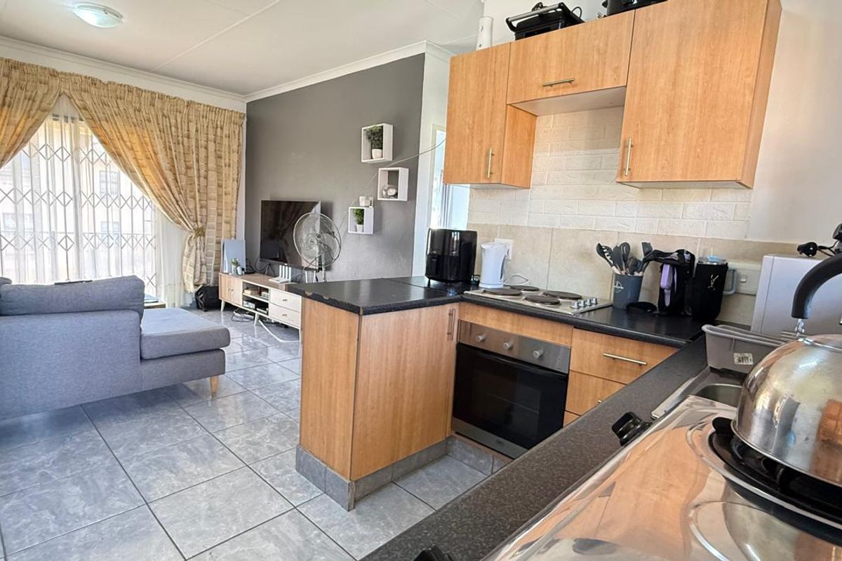Perfect for Investors & First-Time Buyers - Photo 5