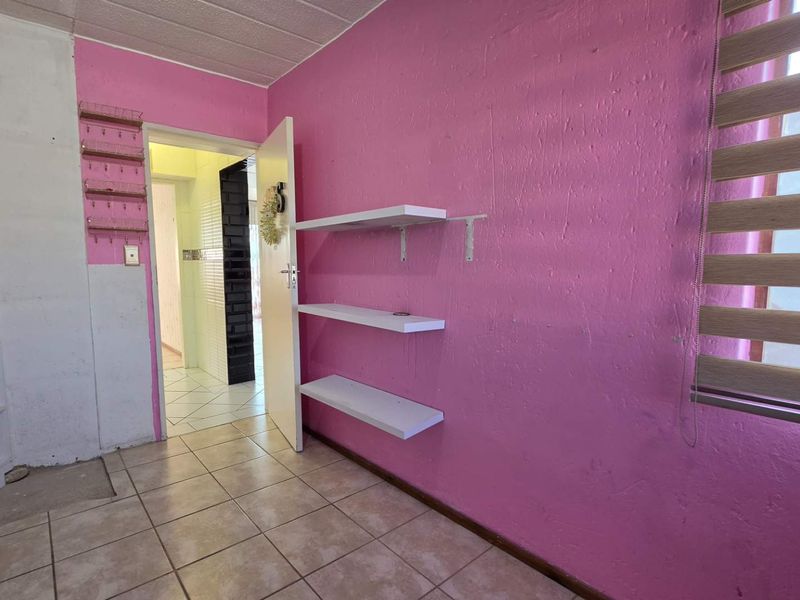 2 Bedroom Townhouse for Sale in Glenvista - Photo 10