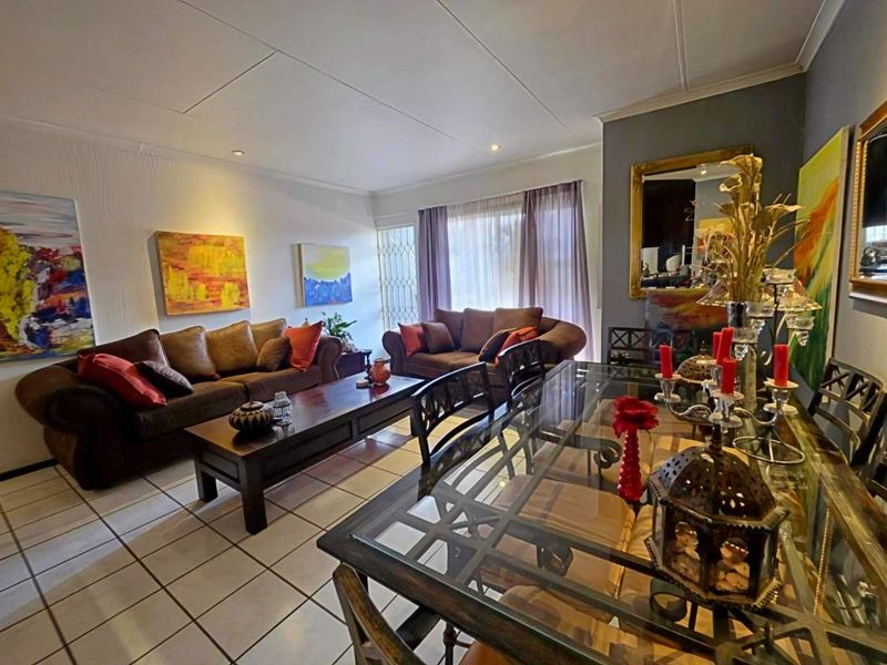 3 Bedroom Townhouse for Sale in New Redruth - Photo 9