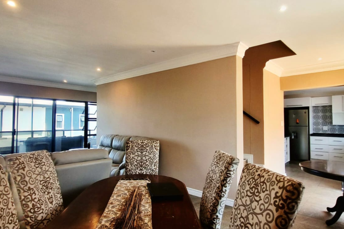 3 En-Suite Bedroom Townhouse-Style Rental | Umgeni Park, Durban North - Photo 3