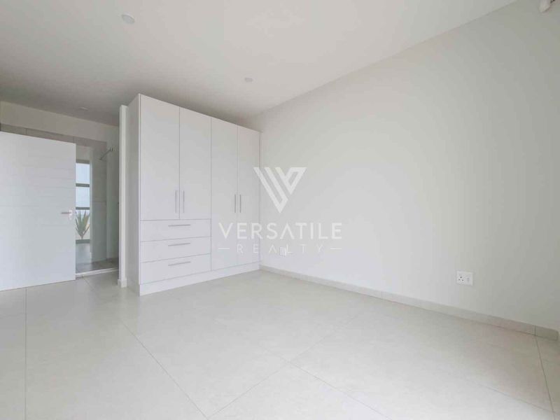 Townhouse with Permanent Sea View to Let - Photo 8