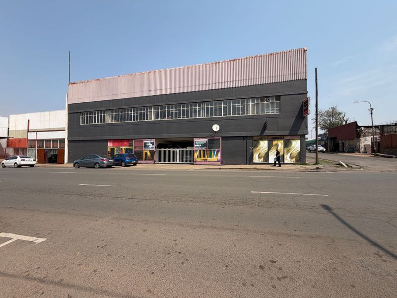 PRIME BUSINESS 1 COMMERCIAL PROPERTY FOR SALE – GERMISTON CENTRAL - Photo 2