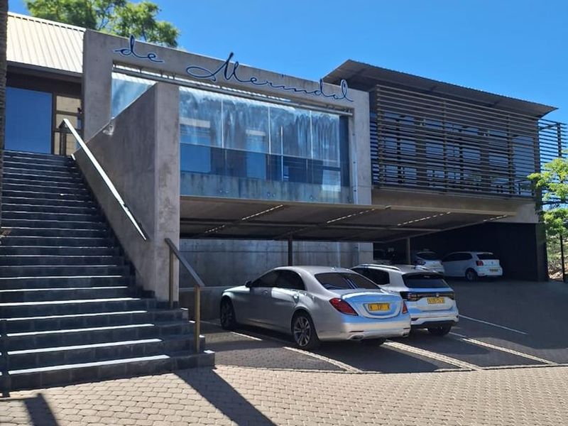 TO LET - Office in Windhoek Central - Photo 3