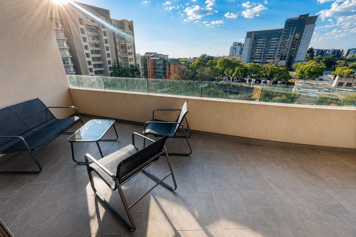 Furnished 2 Bed Apartment for Rent in Morningside - Photo 4