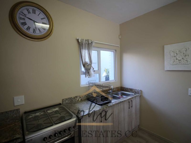 3 Bedroom with 4 bachelor Flats for Sale - Long Beach (Ext 1) - Photo 7