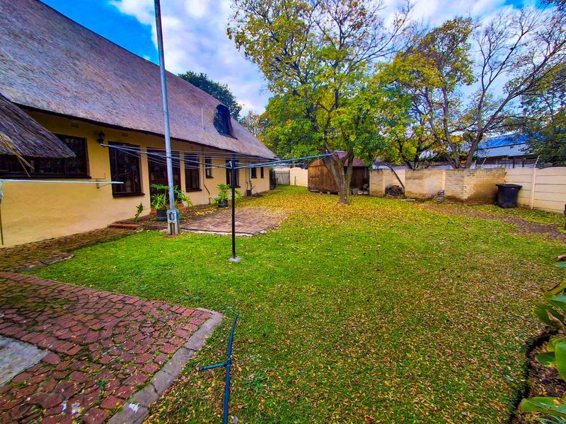 Phenomenal family house for a large family - Photo 8