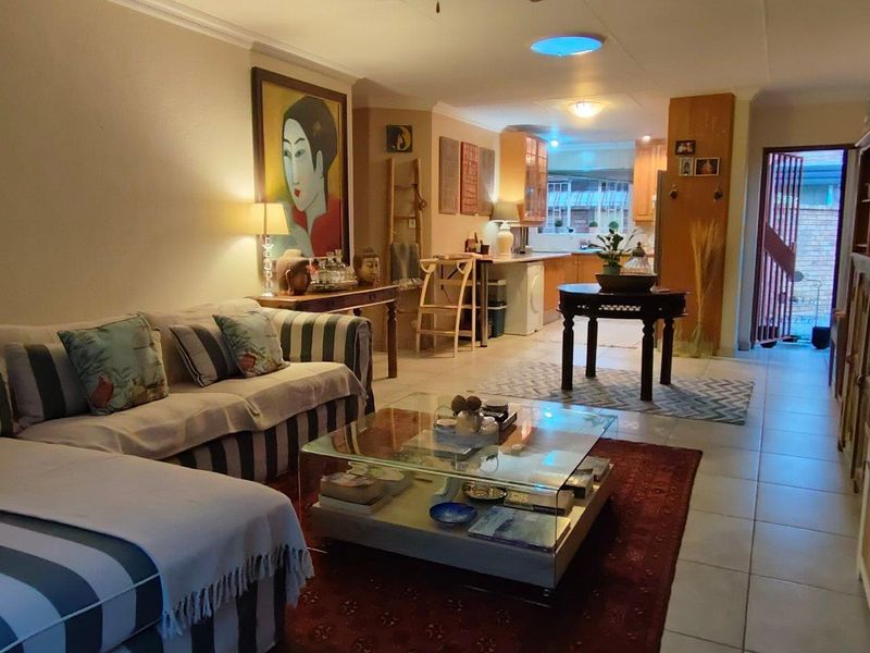 Facebrick, Full Title & Pet Friendly Gem For Sale in New Redruth - Photo 3