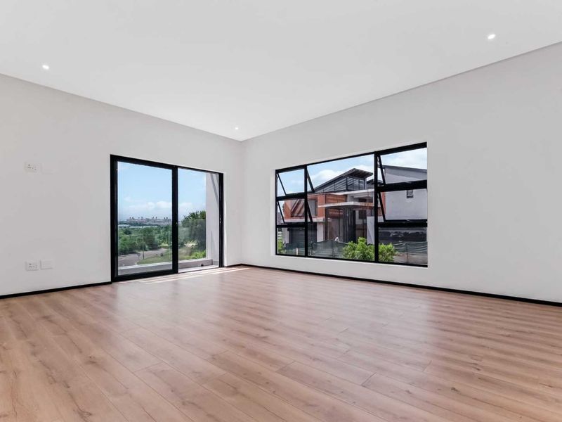 4 Bedroom House for Sale in Helderfontein Estate - Photo 10