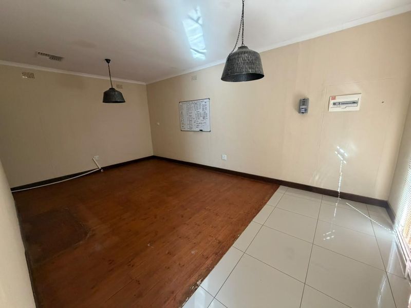 🏢 OFFICE SPACE TO LET – Windhoek North 📍Hosea Kutako Drive, Windhoek North - Photo 5