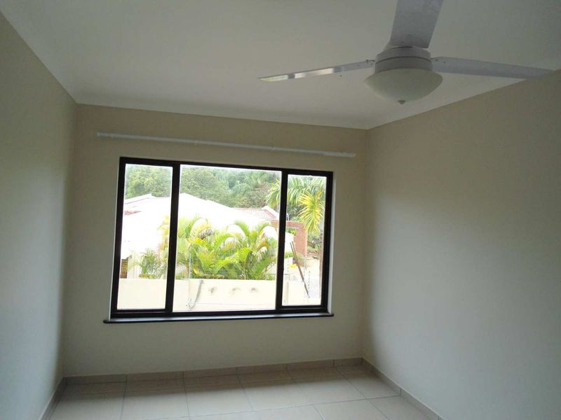 Modern 3-Bedroom Rental in Desirable Meer En See - Photo 8