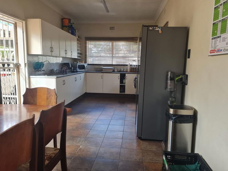 Single Storey Conventional - Photo 6