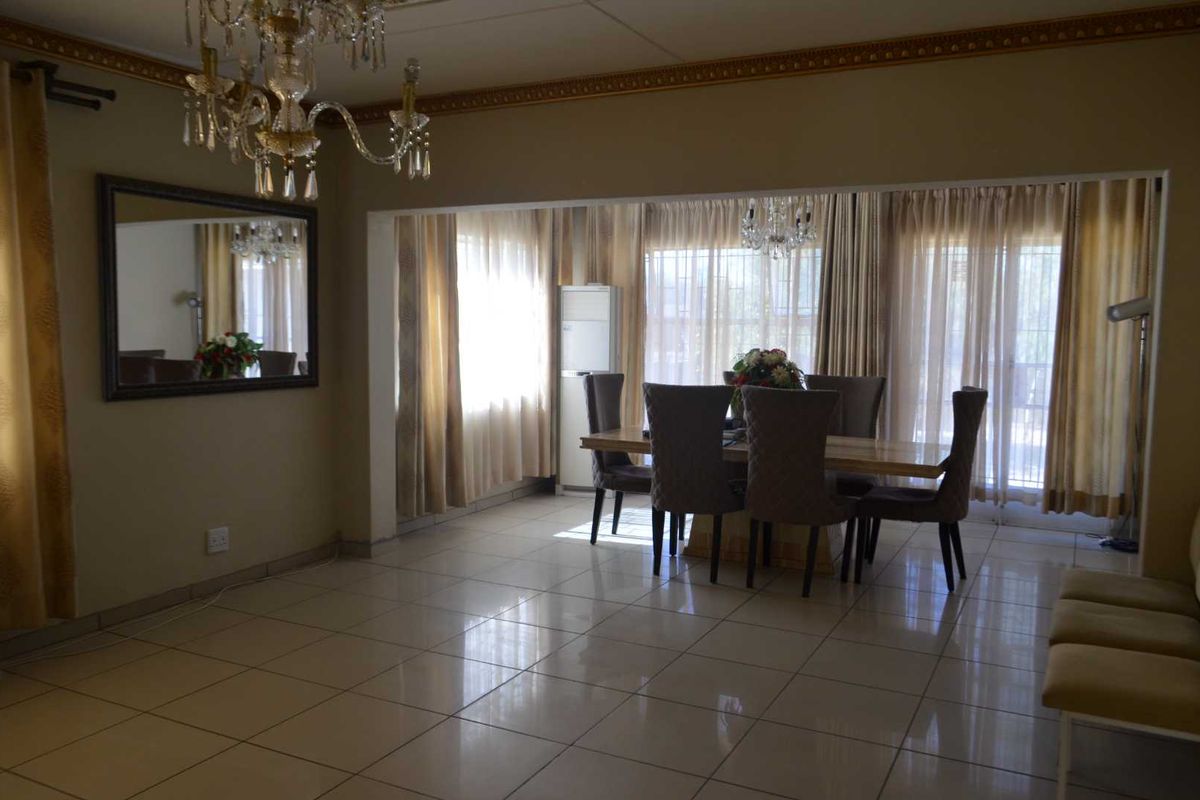 Step into a world of timeless architecture and modern versatility. - Photo 4