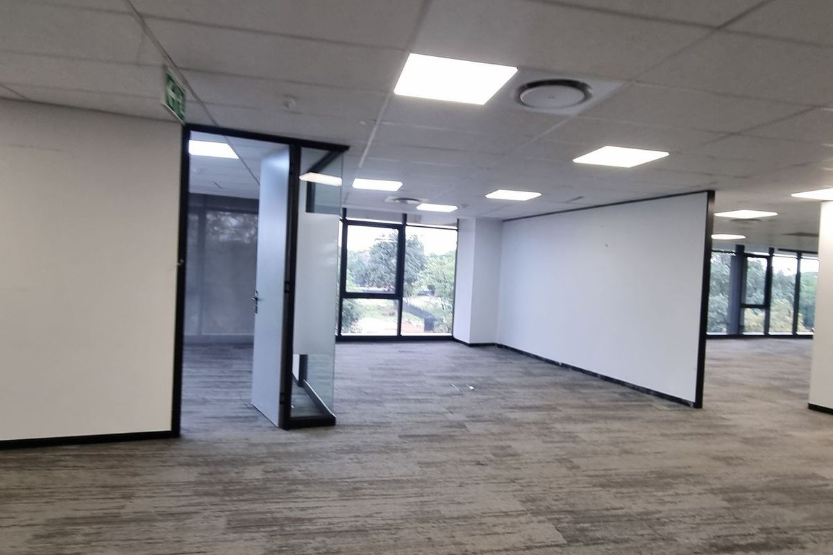 1 530m2 Irene Centurion Office To Let - Photo 4