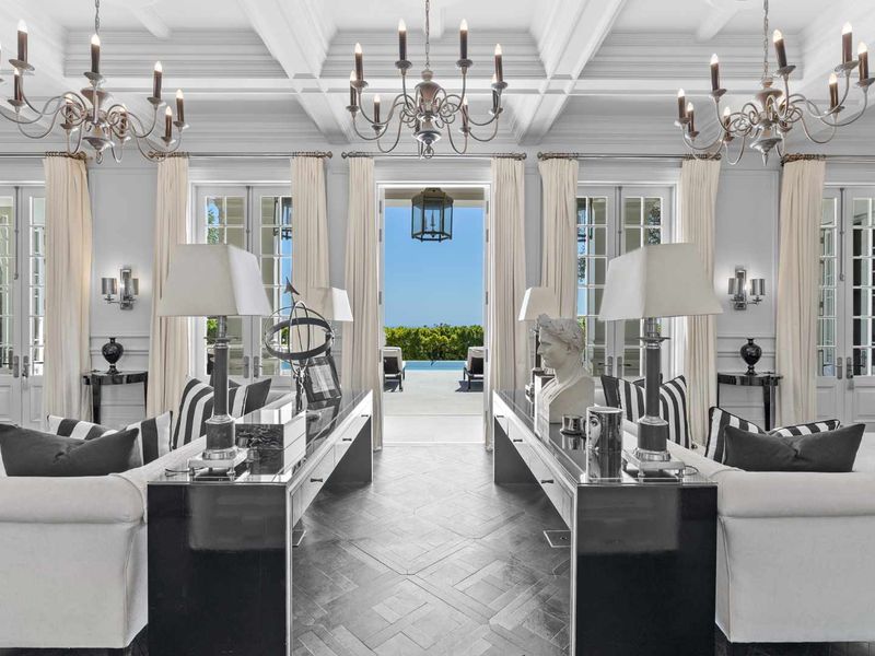 Elegant Masterpiece Set on Slopes of Lion's Head - Photo 5