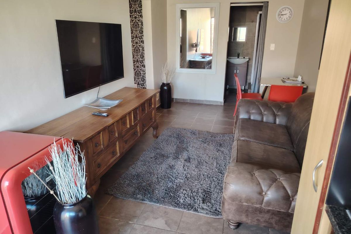 A stylish one-bedroom apartment to rent in Klipheuwel - Photo 4