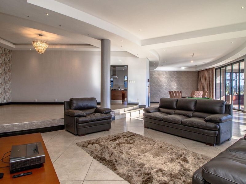 Waterfront Elegance in Ebotse: Your Dream Home Awaits! - Photo 9