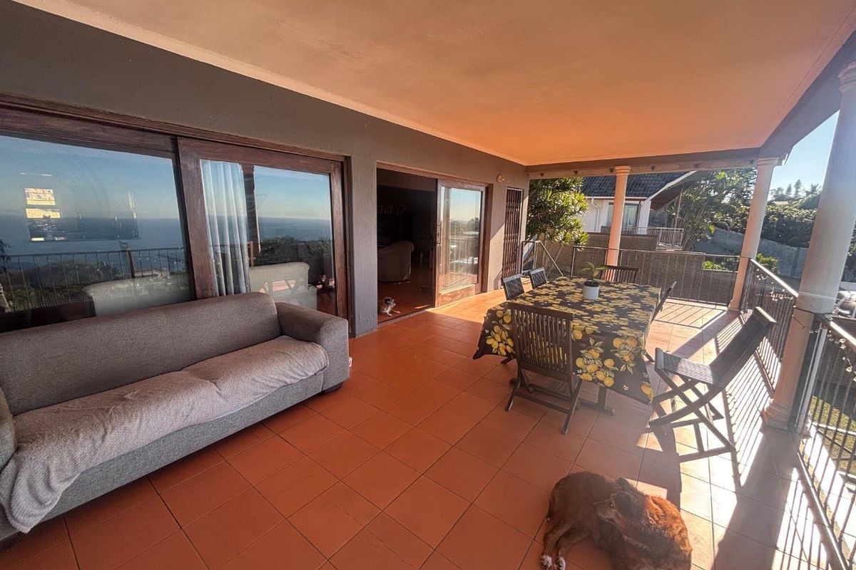 Brighton Beach Family Home with Ocean Views | Flatlet | Exceptional Entertainment Spaces - Photo 4