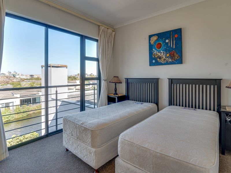 Penthouse Vibes - Photo 10