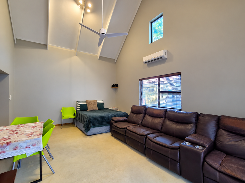 3-Bedroom Townhouse for Sale in The Village – Hoedspruit Wildlife Estate - Photo 5