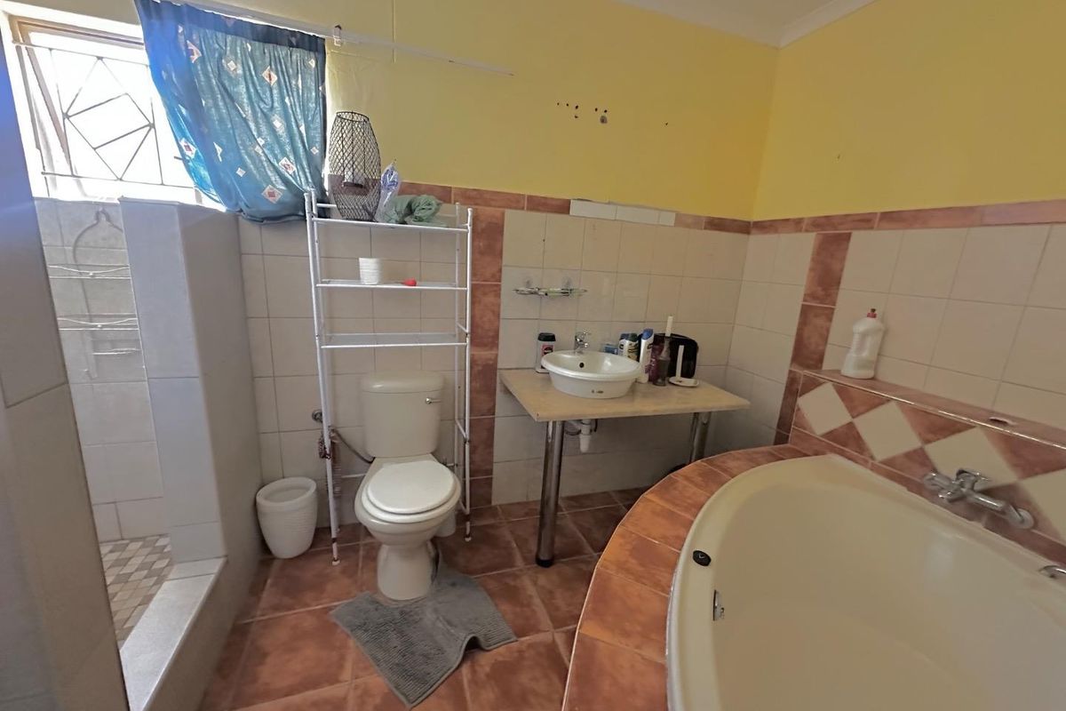 Corner house for sale - Photo 4