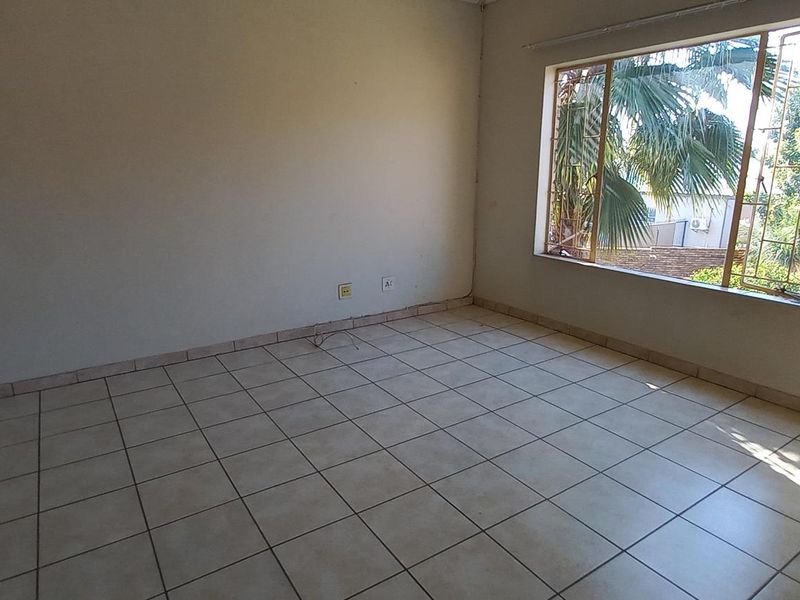 TWO BEDROOM TOWNHOUSE IN LYTTELTON CENTURION -1JULY 2026. - Photo 5