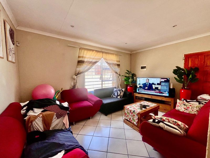 3 Bedroom for Sale at Alliance - Photo 8