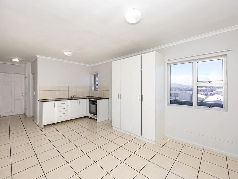 Studio Living with 24-Hour Security & Secure Parking in The Square on Tenth - Photo 2