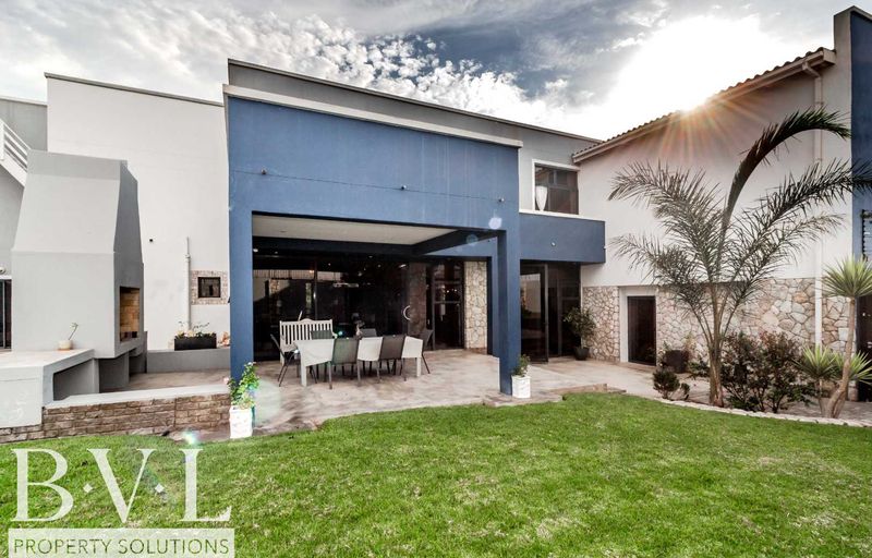 5 BEDROOM HOME FOR SALE IN OCEAN VIEW