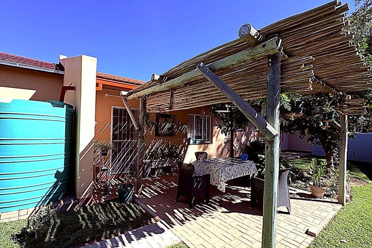 Town House For Sale. - Photo 3