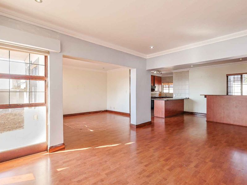 3 Bedroom House in Meadow Glen Estate, Moreleta Park - Photo 6
