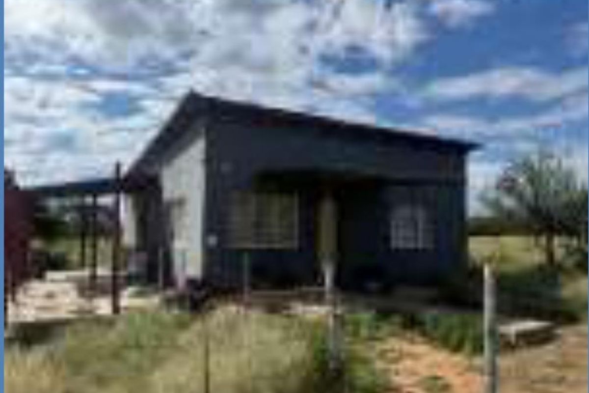 Own your own "little farm", just 8 kilometers from Otavi on the Tsumeb road. - Photo 4