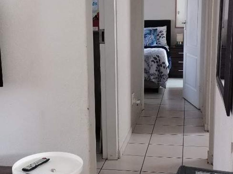 3 Bedrooms house to rent in Kwa-Thema ext 2 - Photo 8