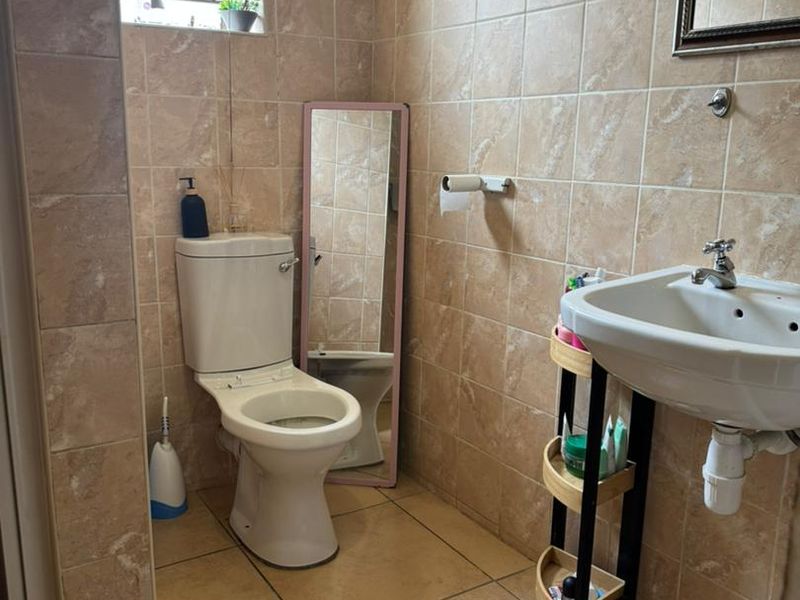 STUNNING FAMILY HOME FOR SALE – CIMBEBASIA - Photo 9