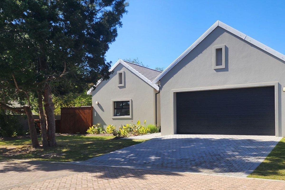 Three bedroom retreat in nature’s paradise - Photo 2