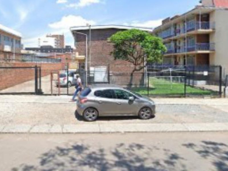 Beautiful Starter Home or Investment - Photo 2