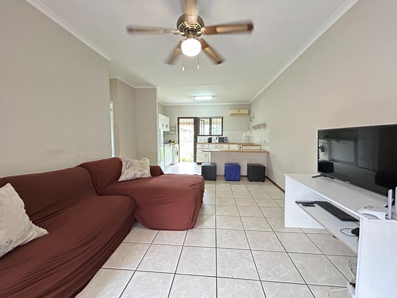Spacious Living in a Central, Safe Complex! - Photo 3