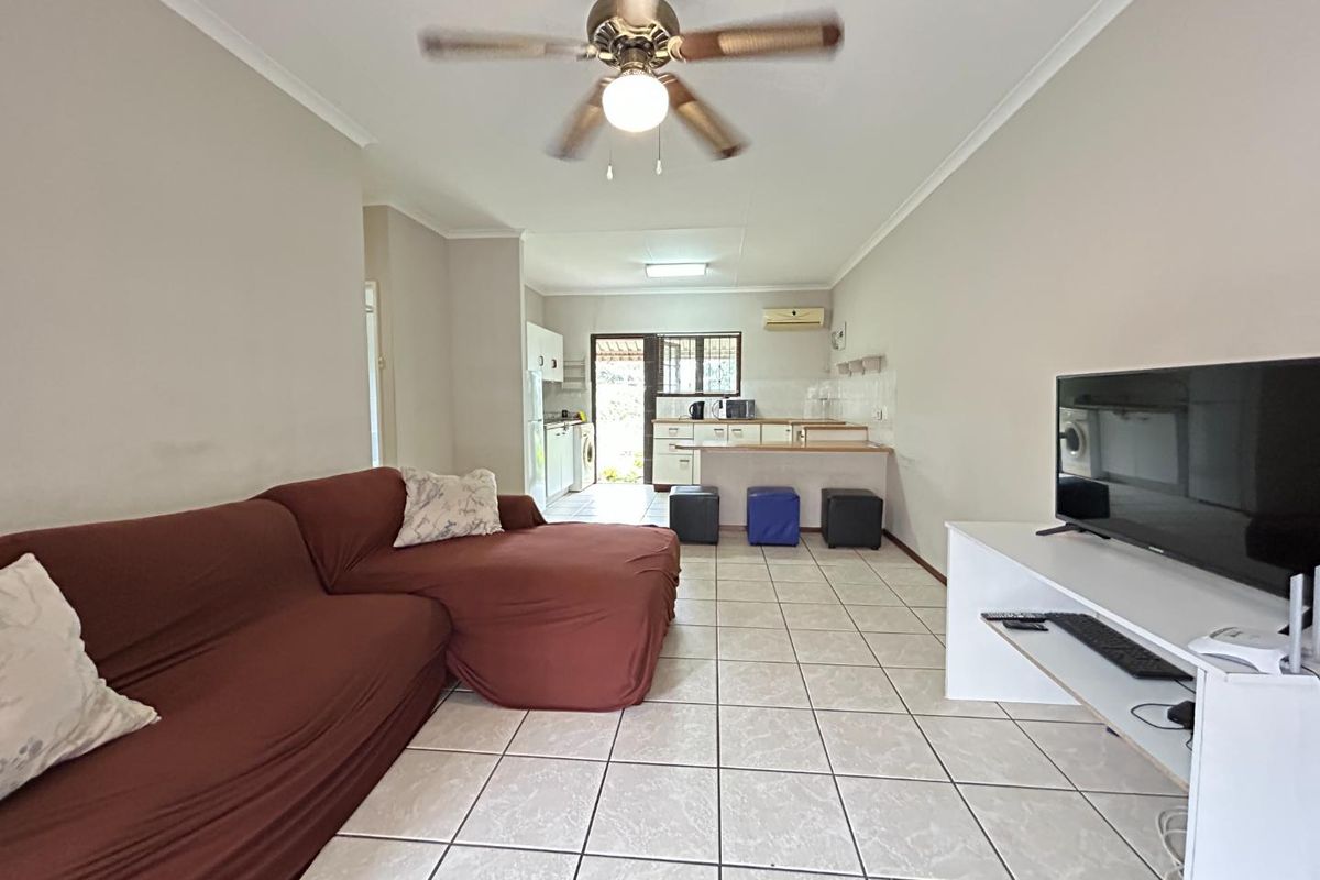 Spacious Living in a Central, Safe Complex! - Photo 3