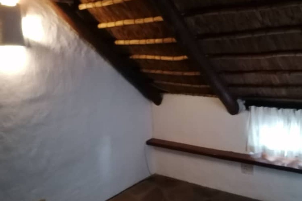 Live the Dream on the Walvisbay Lagoon! - Photo 5