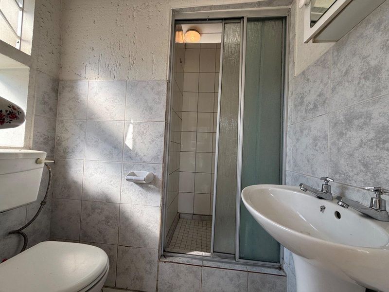 3 Bedroom Townhouse with Great Potential in Cricklewood, Mulbarton - Photo 8