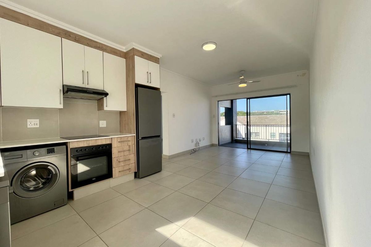 2 Bedroom Apartment to rent in Ballito Central - Photo 2
