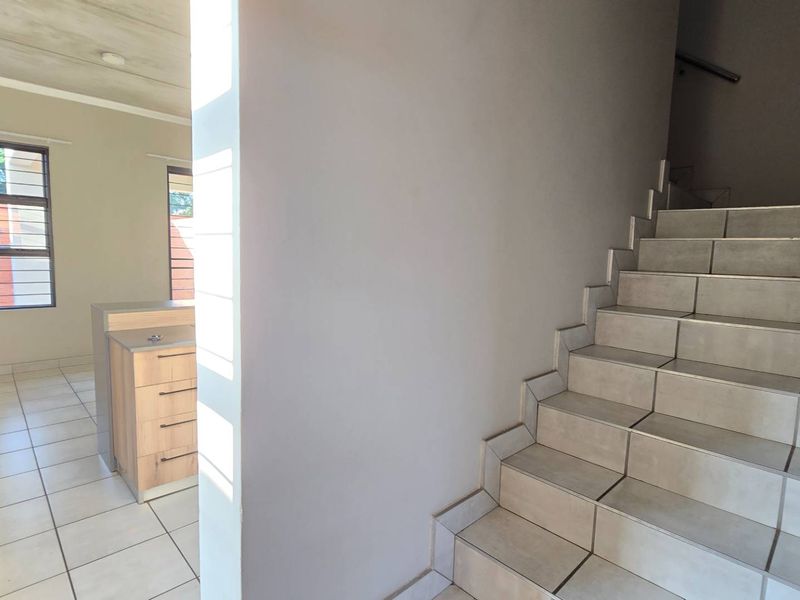 Beautiful and Modern 2 Bedroom Duplex Townhouse in Montana - Photo 10