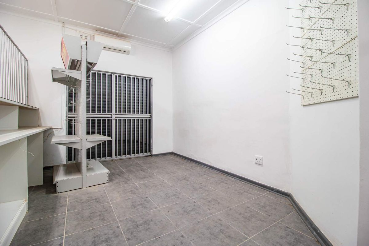 Ideal Owner-Occupier Opportunity on Busy McIntyre Road - Photo 4