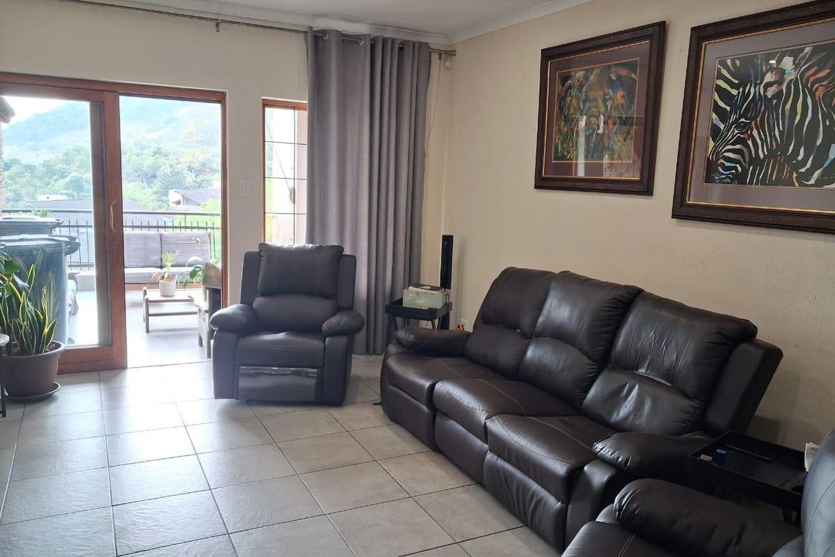Rental in Hillside Manor on ground floor, wheelchair accessable - Photo 5