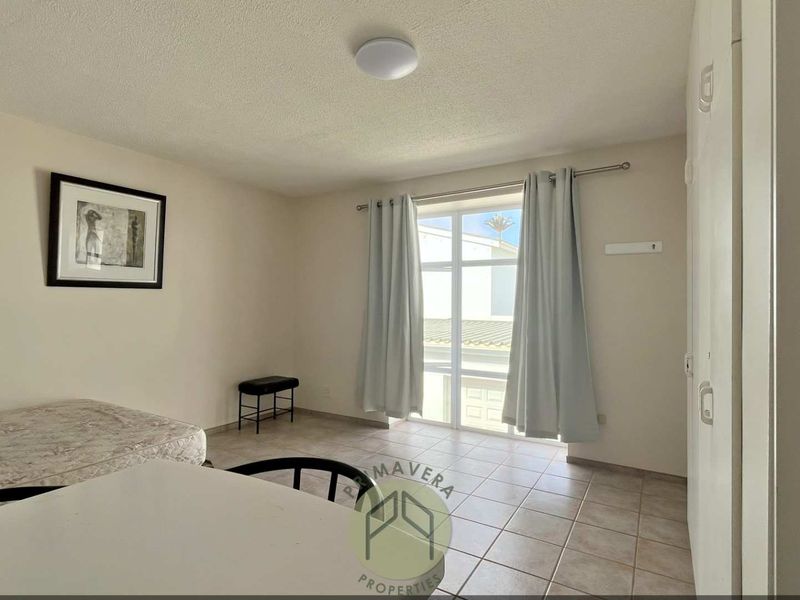 Little gem next to the waves - Photo 3