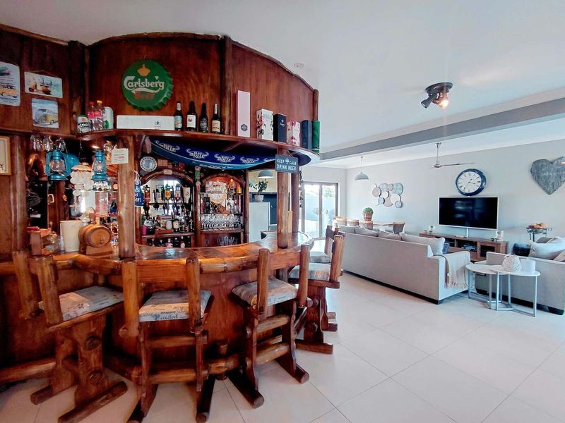 Comfortable Living in a Secure Complex with Great Amenities - Photo 7